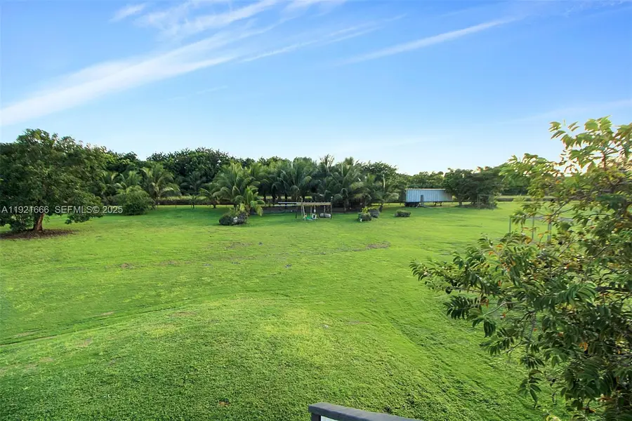 19870 SW 190th St, Miami, FL 33187 - Image #2