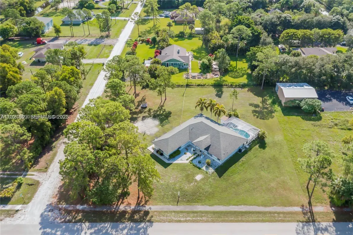17996 N 42nd Rd N, Loxahatchee, FL 33470 - Image #1