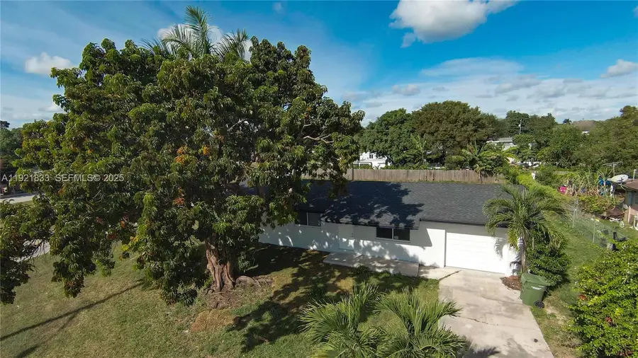 973 NW 8th St, Homestead, FL 33030 - Image #2