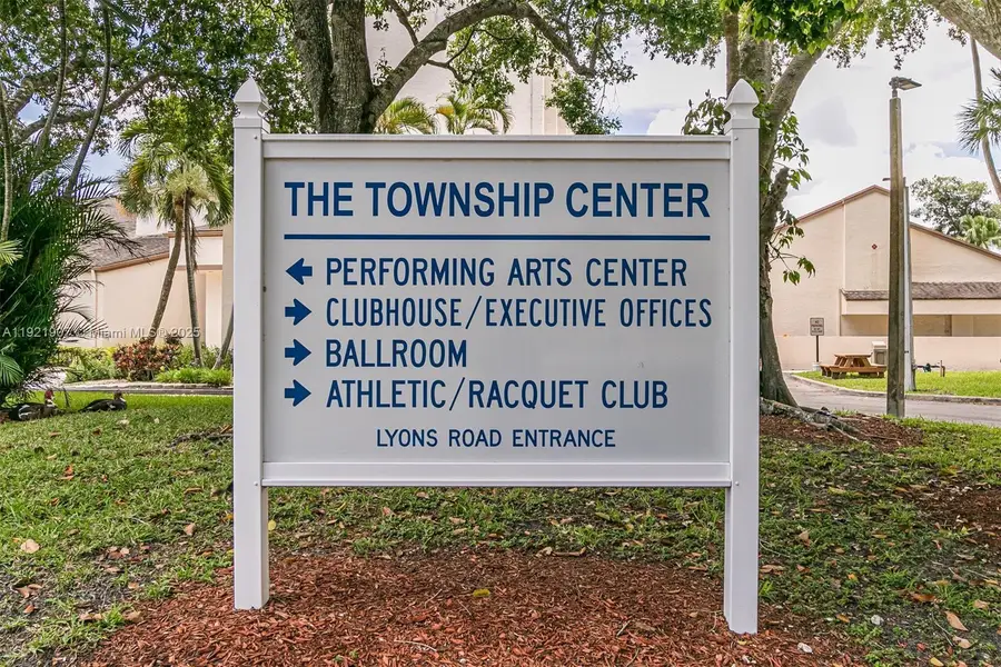 2540 Calamondin Cir, Coconut Creek, FL 33063 - Image #2