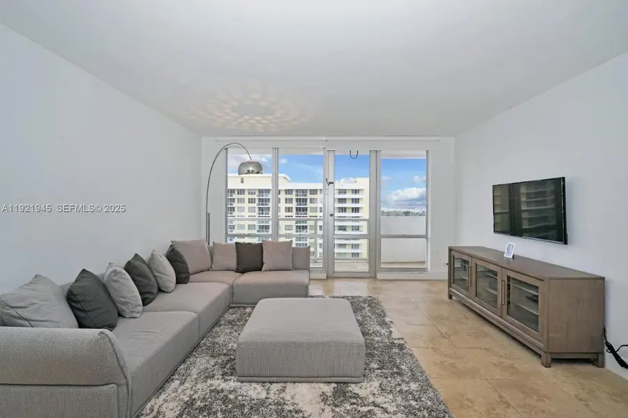 5601 Collins Ave #1516, Miami Beach, FL 33140 - Image #2