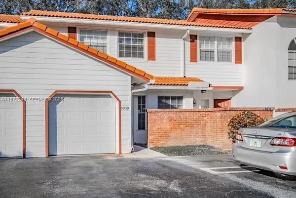 8939 NW 23rd St #8939, Coral Springs, FL 33065