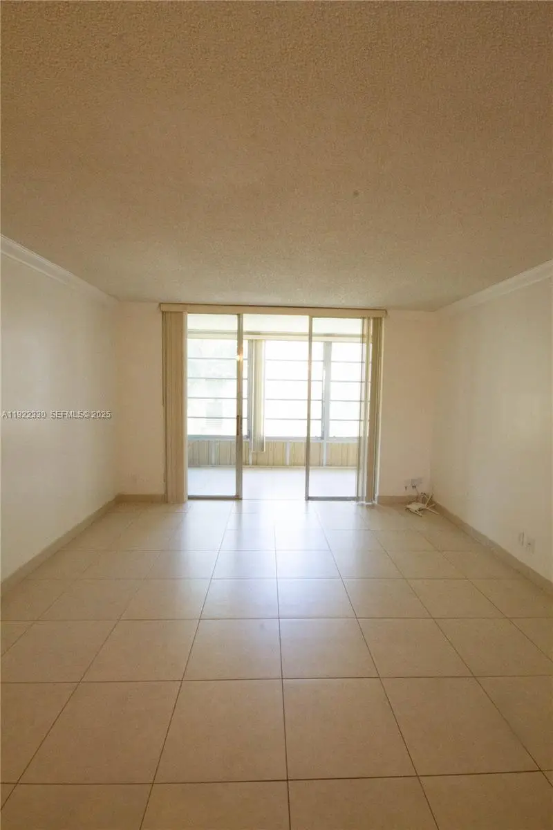 3000 NW 48th Ter #322, Lauderdale Lakes, FL 33313 - Image #1