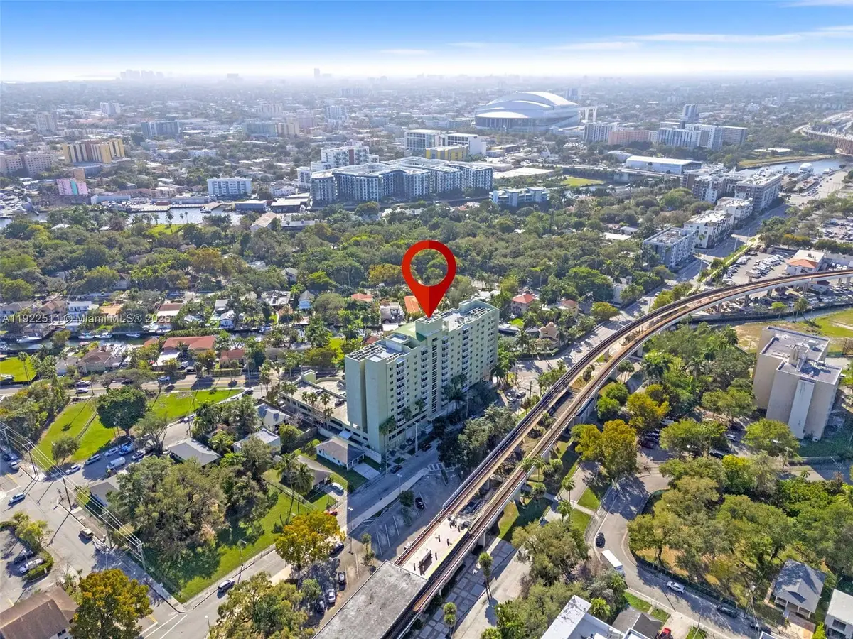 816 NW 11th St #607, Miami, FL 33136 - Image #1