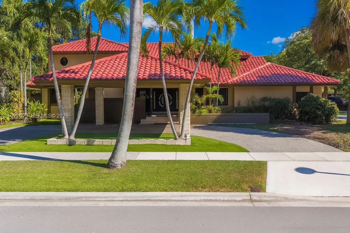 701 SW 24th Rd, Miami, FL 33129 - Image #1