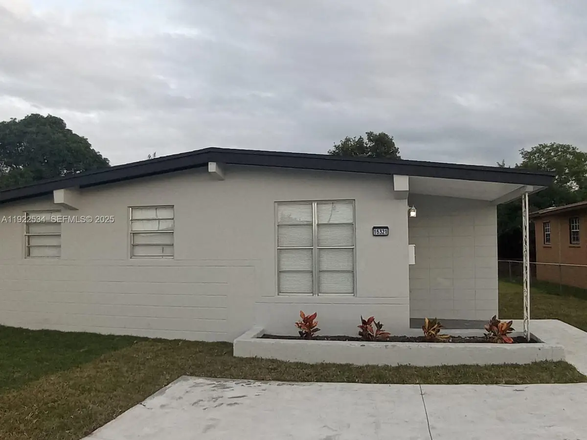 15321 NW Railroad Dr, Miami Gardens, FL 33054 - Image #1