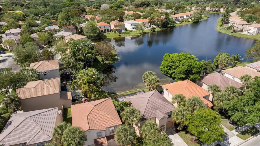 Address Withheld By Seller, Plantation, FL 33322 - Image #2