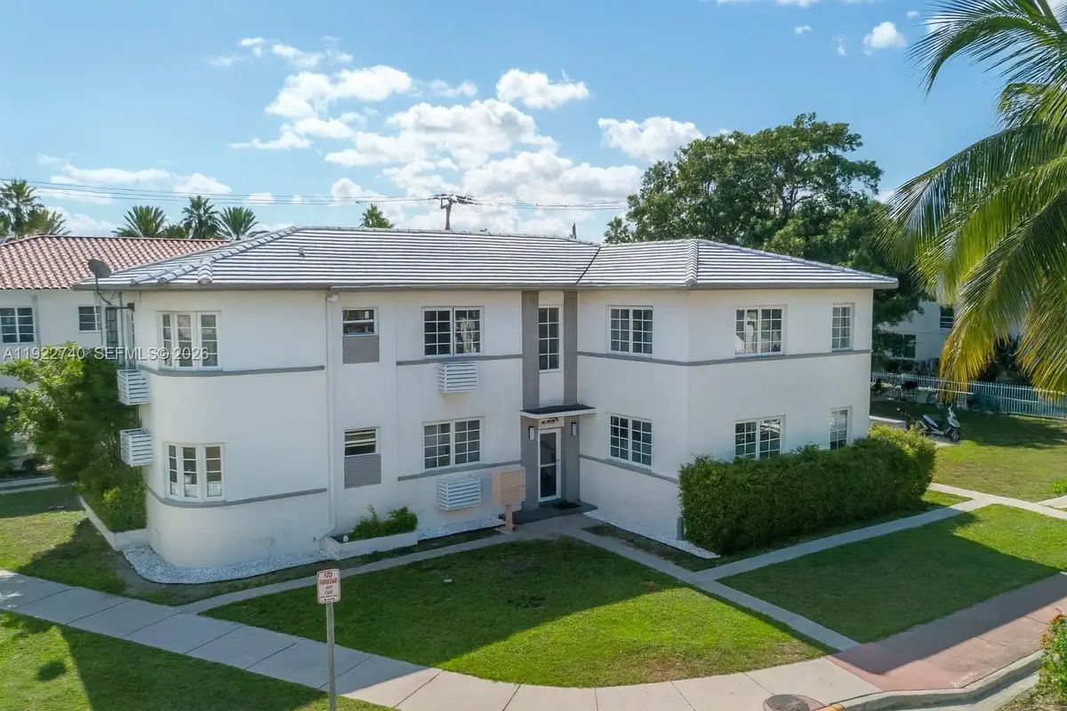 7124 Bay Dr, Miami Beach, FL 33141 - Image #1