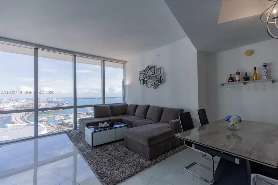 851 NE 1st Ave #3309, Miami, FL 33132 - Image #2