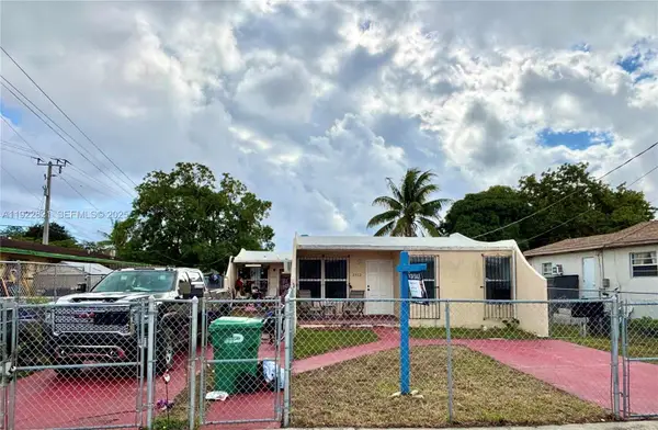 2912 NW 32nd St, Miami, FL 33142