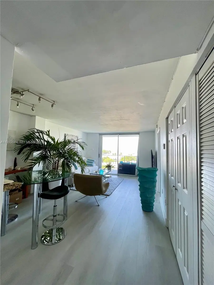 6900 Bay Dr #7A, Miami Beach, FL 33141 - Image #3