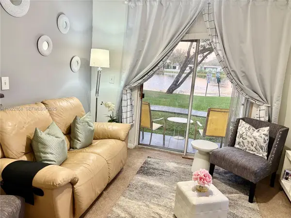 1791 NW 96th Ter #4N, Pembroke Pines, FL 33024