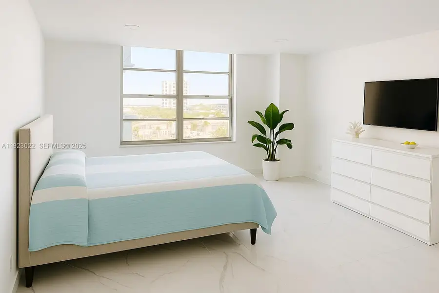 301 174th St #820, Sunny Isles Beach, FL 33160 - Image #2