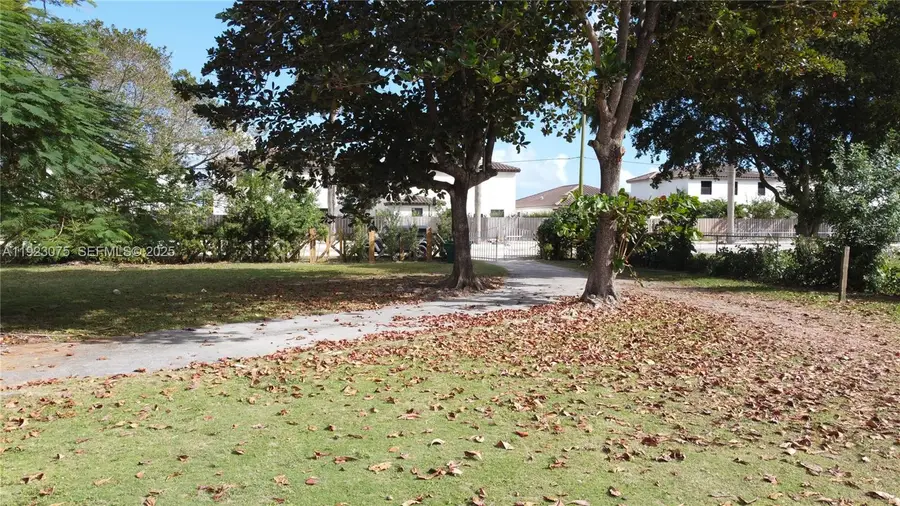 SW 24300, Homestead, FL 33032 - Image #3