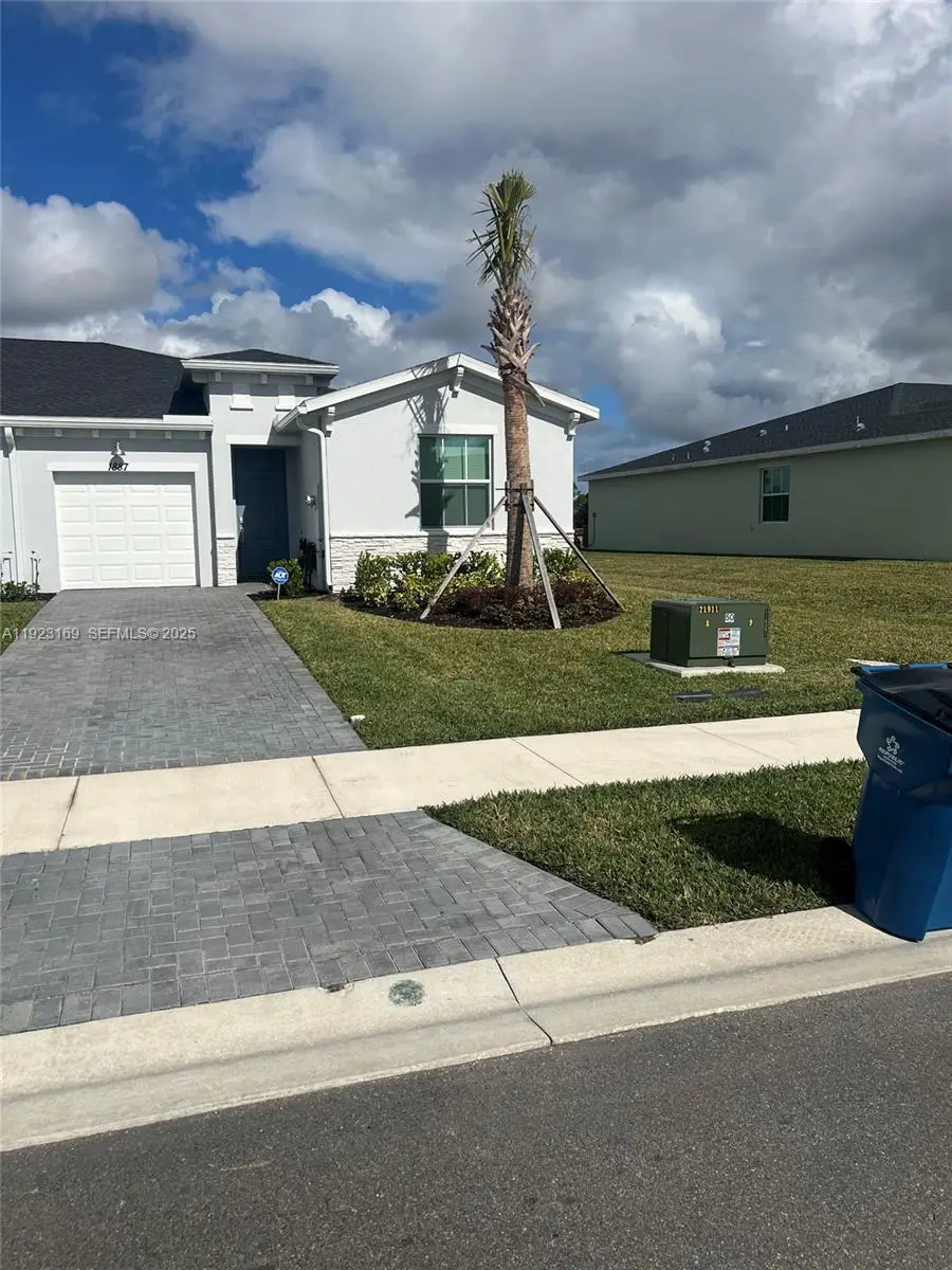 1887 Cerulean Dr, Palm Bay, FL 32907 - Image #2