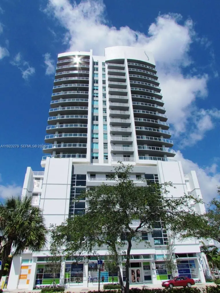 315 NE 3rd Ave #2005, Fort Lauderdale, FL 33301 - Image #1