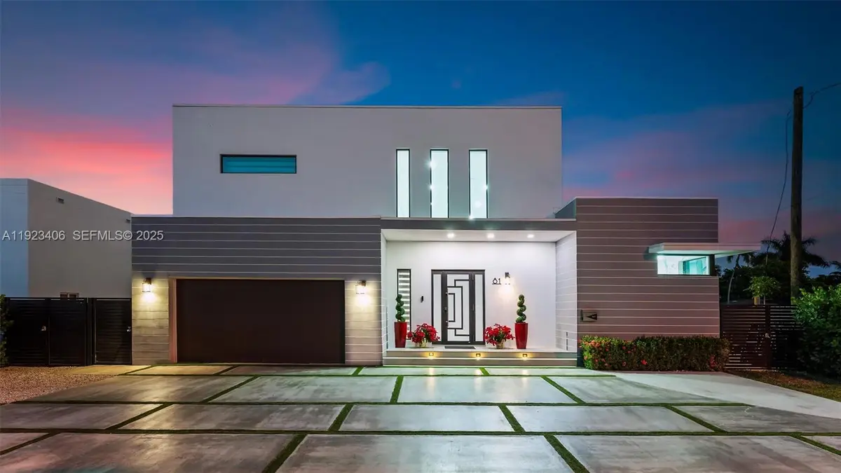 81 S Royal Poinciana Blvd, Miami Springs, FL 33166 - Image #1