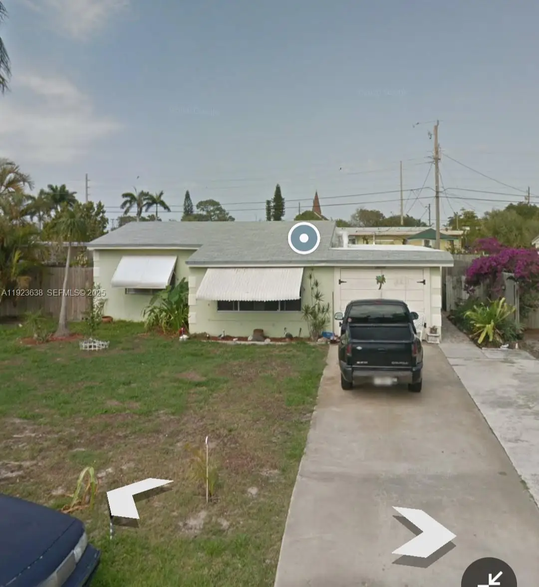 3235 Ocean Pkwy, Boynton Beach, FL 33435 - #1