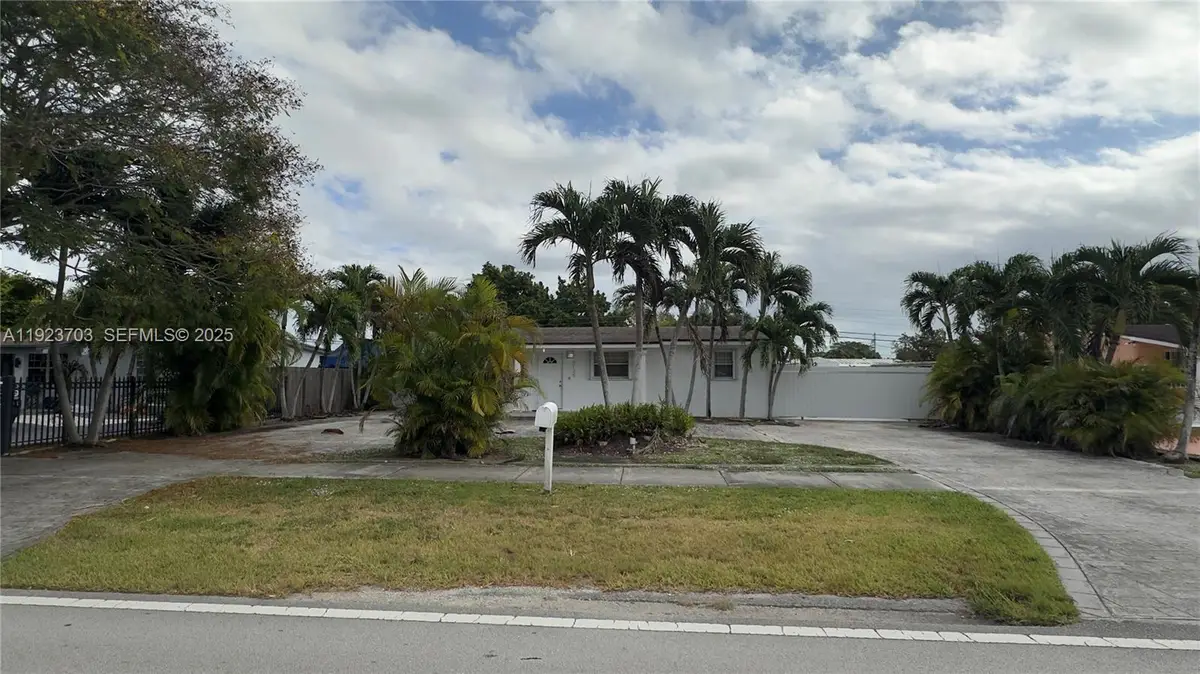 5125 SW 102nd Ave, Miami, FL 33165 - Image #1