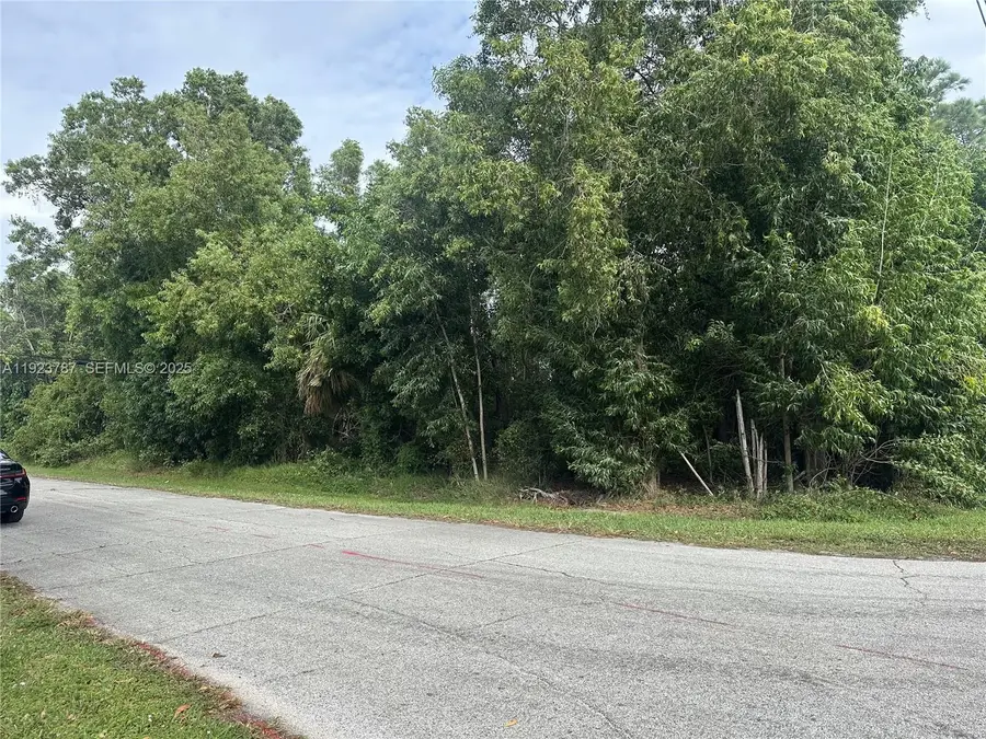 3219 W Snow Rd, Port Saint Lucie, FL 34984 - Image #3