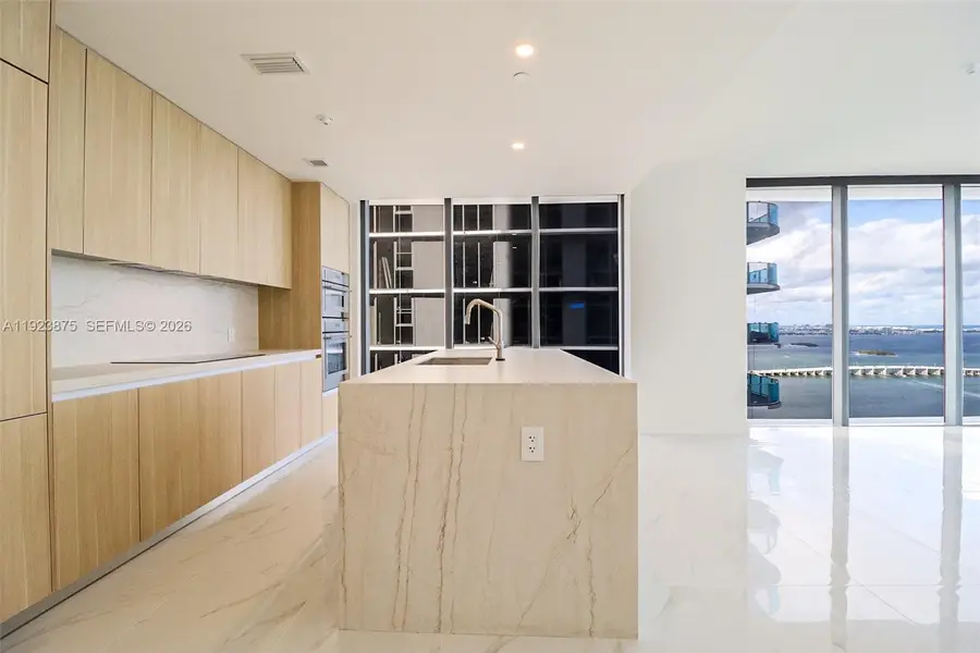 700 NE 24 St #4201, Miami, FL 33137 - Image #2
