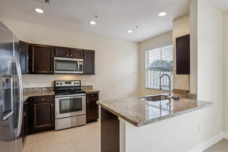 2851 W Prospect Rd #1002, Tamarac, FL 33309 - Image #2