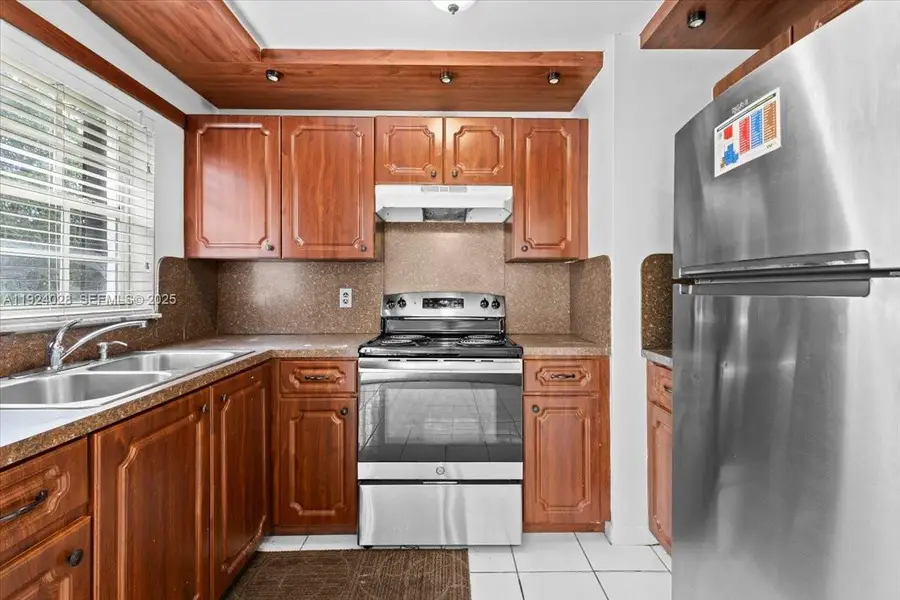 4740 NW 18th Ct, Lauderhill, FL 33313 - Image #2