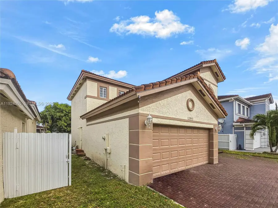 15843 SW 139th St, Miami, FL 33196 - Image #2