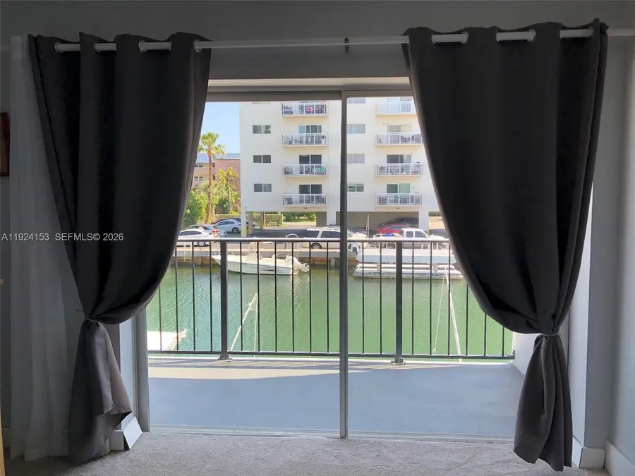 3642 NE 171st St #203, North Miami Beach, FL 33160 - Image #3