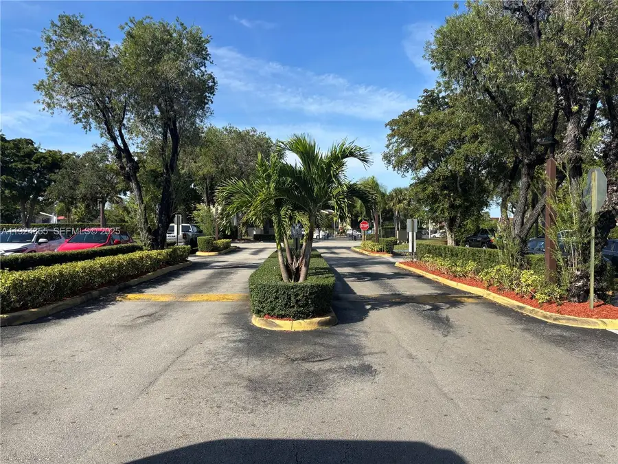 14250 SW 62nd St #520, Miami, FL 33183 - Image #2