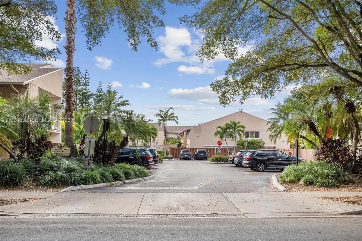 8450 SW 154th Cir Ct #204, Miami, FL 33193 - Image #1