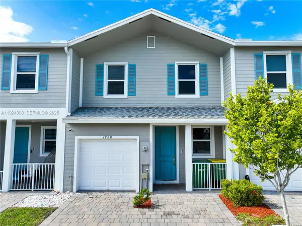 1720 SE 9th Ave, Homestead, FL 33034