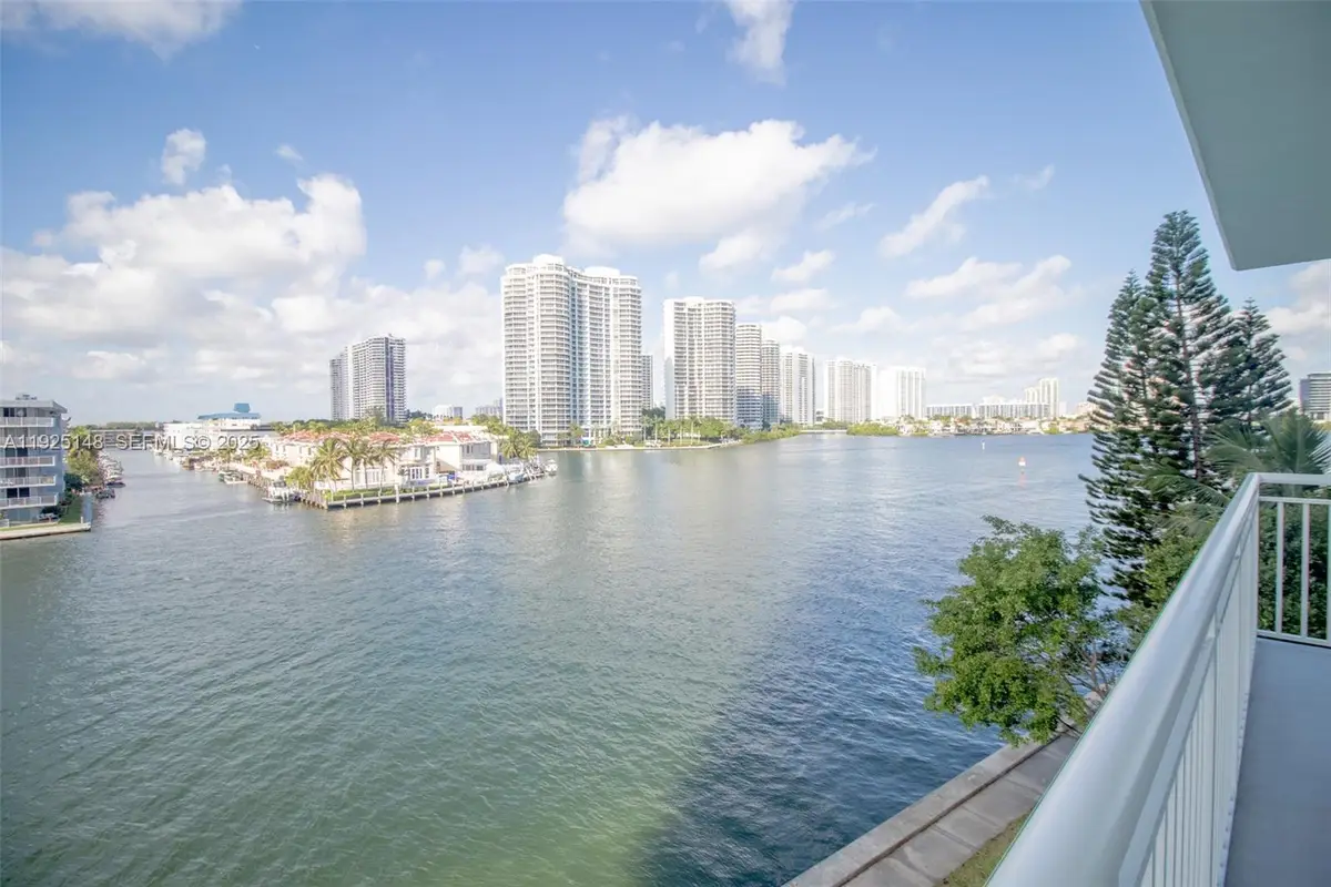 301 174th St #503, Sunny Isles Beach, FL 33160 - Image #1