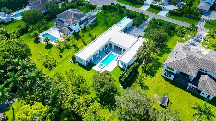 17125 Reserve Ct, Southwest Ranches, FL 33331 - Image #3