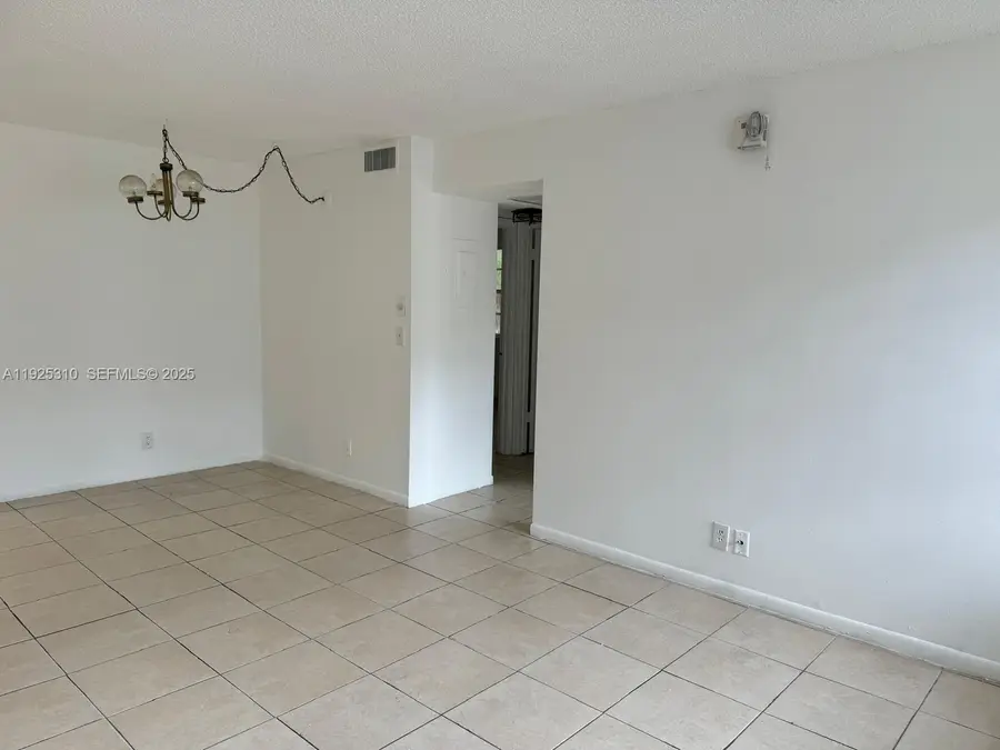 10120 Twin Lakes #11-G, Coral Springs, FL 33071 - Image #3