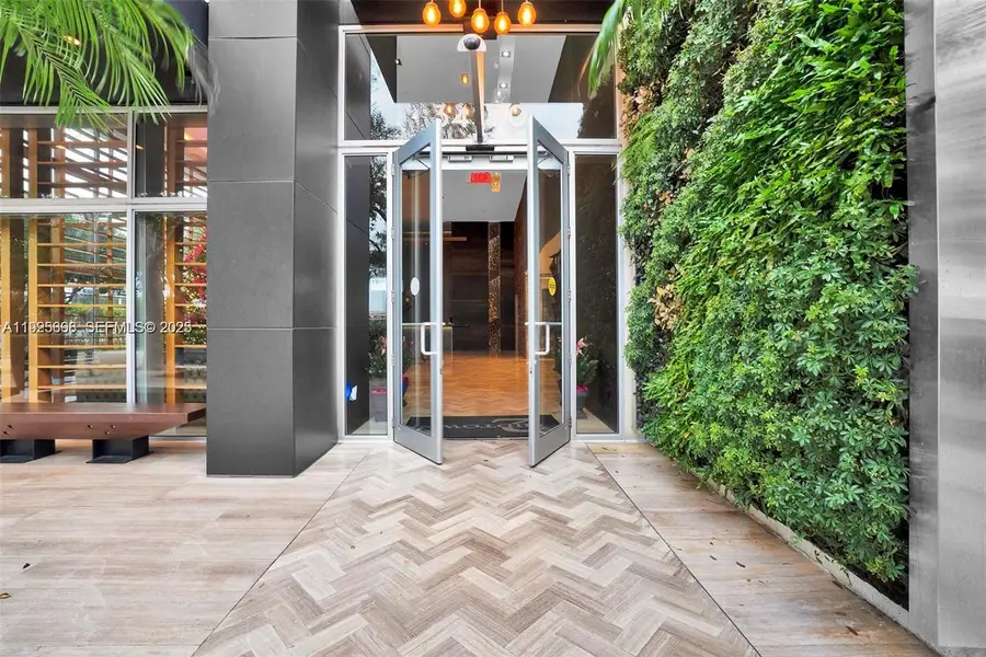 3470 E Coast Ave #H0904, Miami, FL 33137 - Image #3