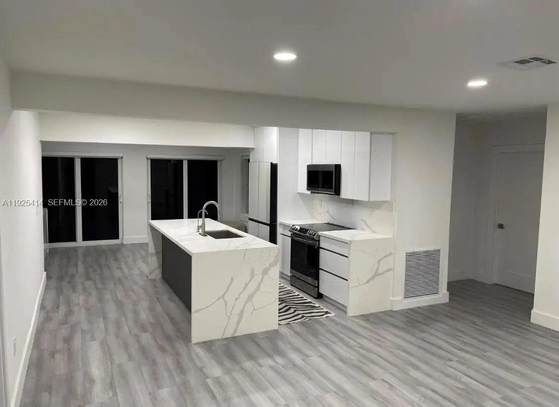 7571 Juniper St, Miramar, FL 33023 - Image #1