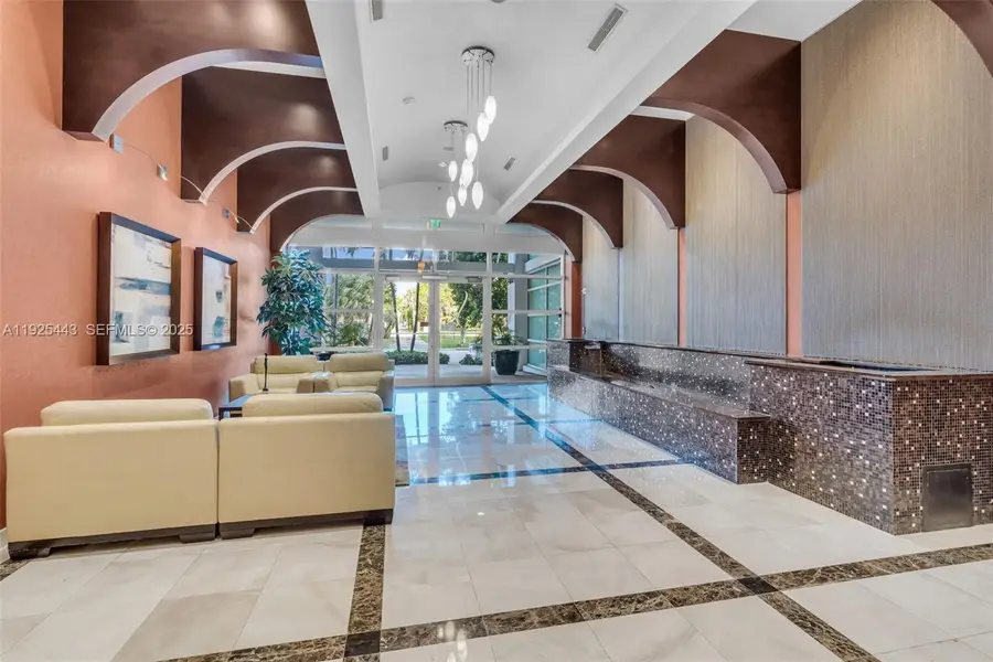 315 NE 3rd Ave #1805, Fort Lauderdale, FL 33301 - Image #2