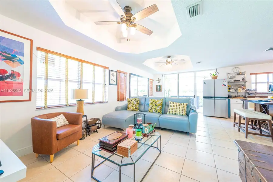 15285 SW 30th Ter, Miami, FL 33185 - Image #2