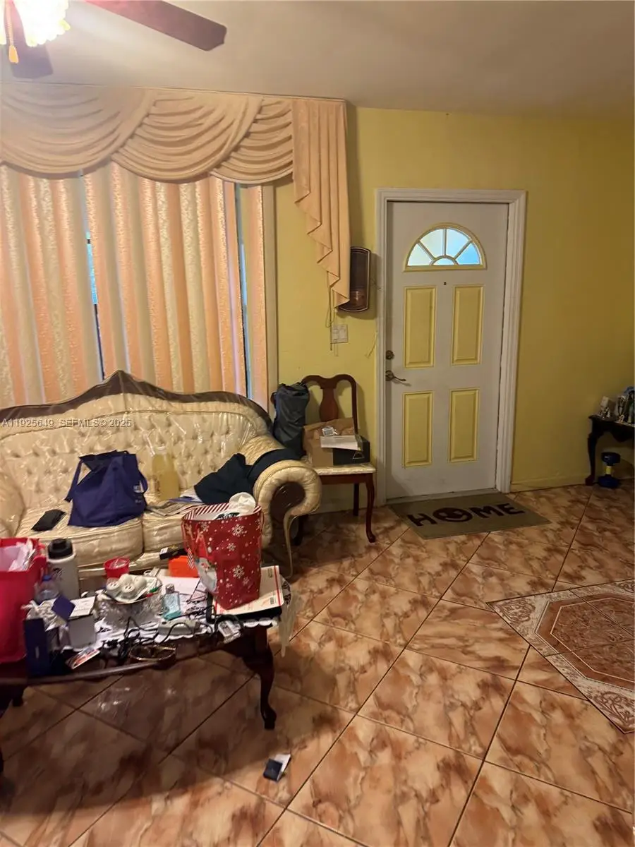 1150 NE 142nd St, North Miami, FL 33161 - Image #2