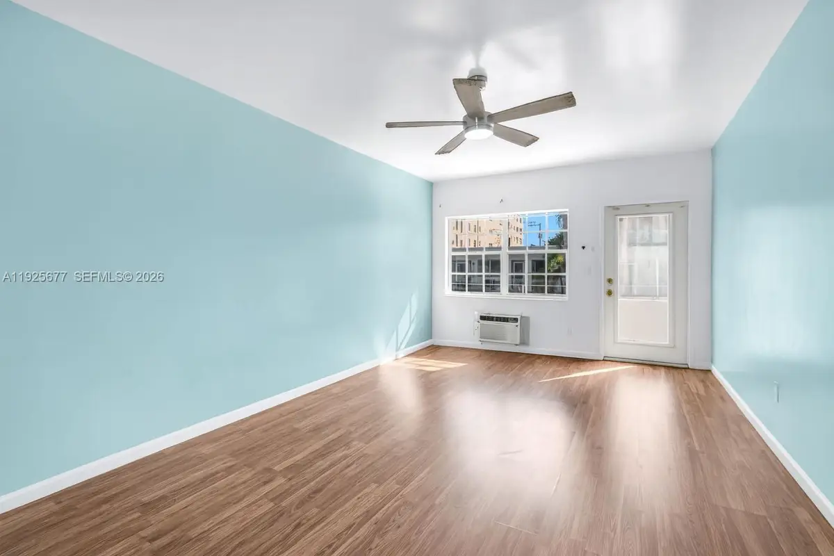 635 8th St #205, Miami Beach, FL 33139 - #1