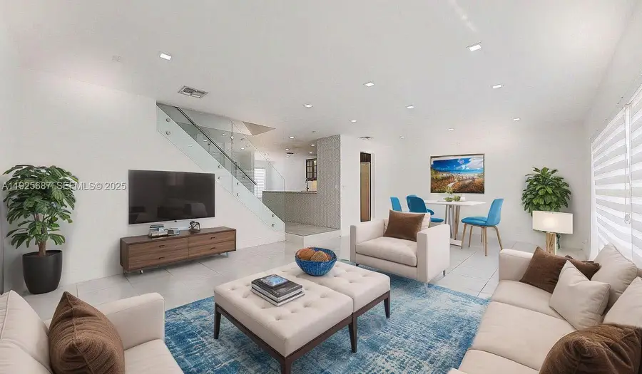 8212 NW 8th Pl #2, Plantation, FL 33324 - Image #2