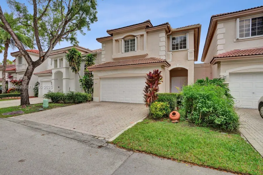 7257 NW 113th Ct, Doral, FL 33178 - Image #3