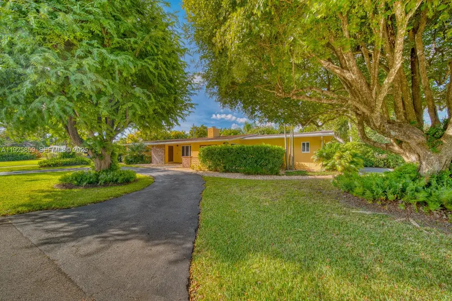 13400 SW 78th Ct, Pinecrest, FL 33156 - Image #3