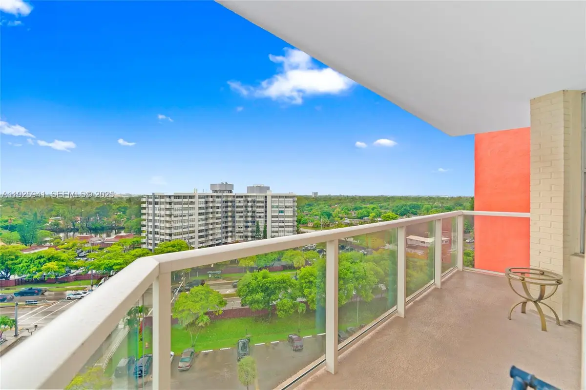 1301 NE Miami Gardens Dr #1025W, Miami, FL 33179 - Image #1