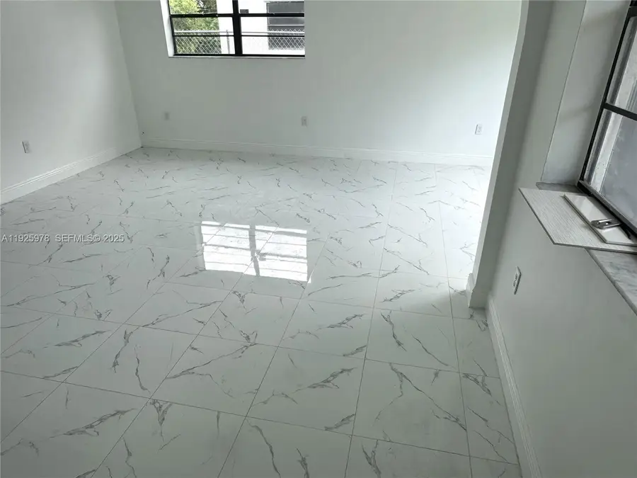 10840 SW 222nd Dr, Miami, FL 33170 - Image #3