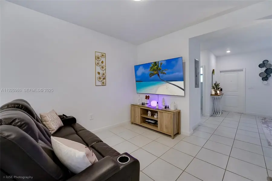 12453 NW 23rd Ct, Miami, FL 33167 - Image #3