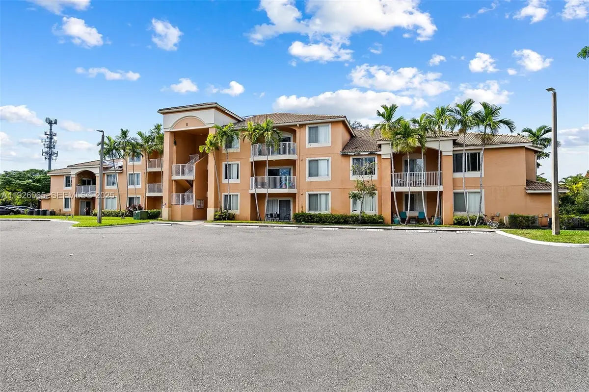 6992 SW 39th St #I302, Davie, FL 33314 - Image #1