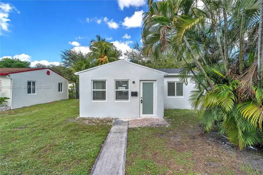 2431 Coolidge St, Hollywood, FL 33020 - Image #3