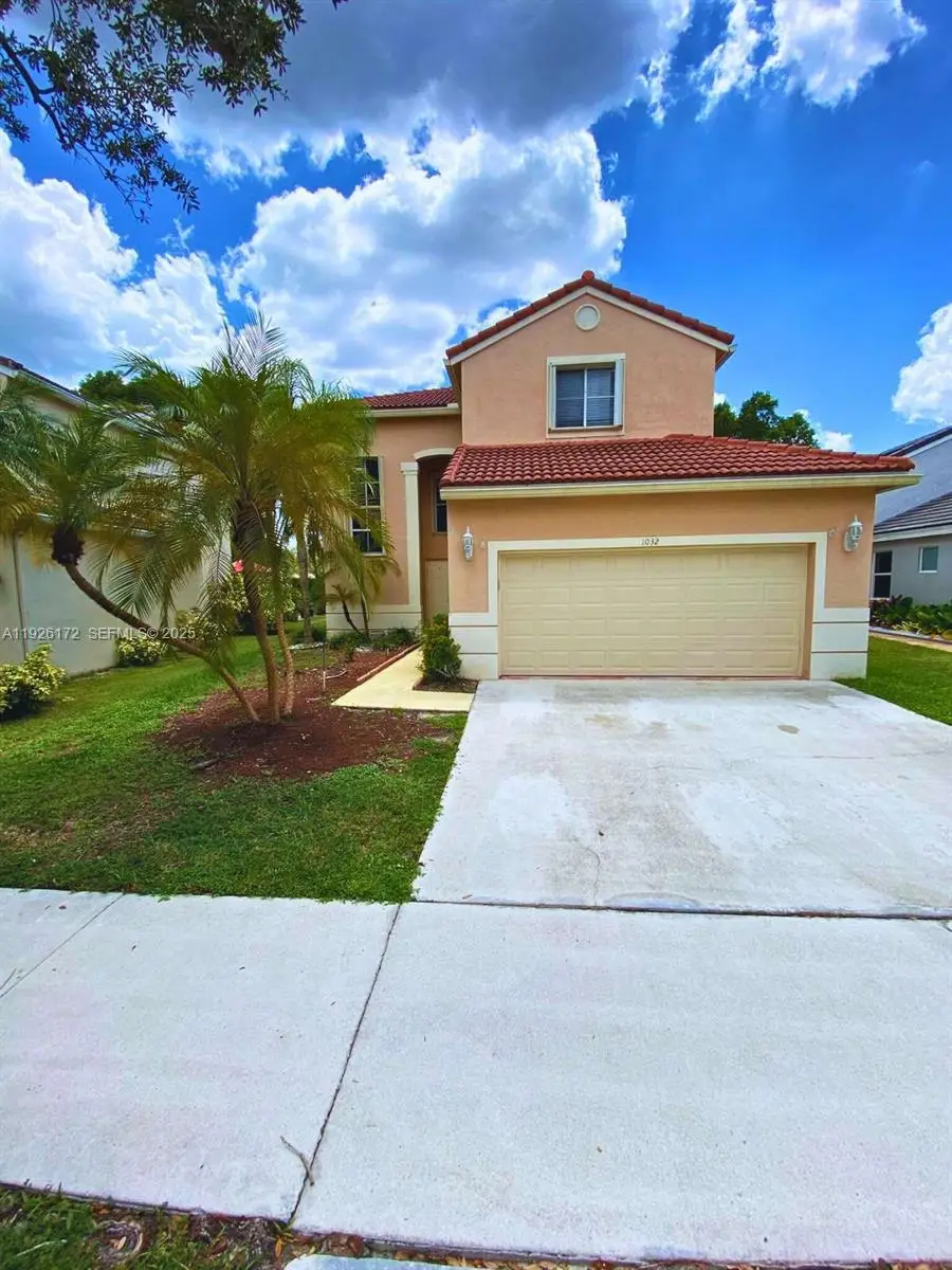 1032 Sequoia Ln, Weston, FL 33327 - Image #1